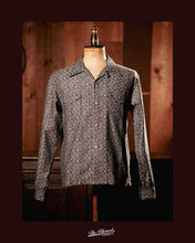 Load image into Gallery viewer, BLD194 PAISLEY JAQUARD OPEN SHIRTS
