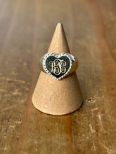 将图片加载到图库查看器,BLD183 SIGNET RING HEART "SILVER925"