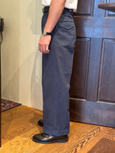 画像をギャラリービューアに読み込む, BLD136 FLANNEL TROUSERS "NAVY"