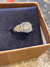 画像をギャラリービューアに読み込む, BLD026 SIGNET RING "K10 GOLD"