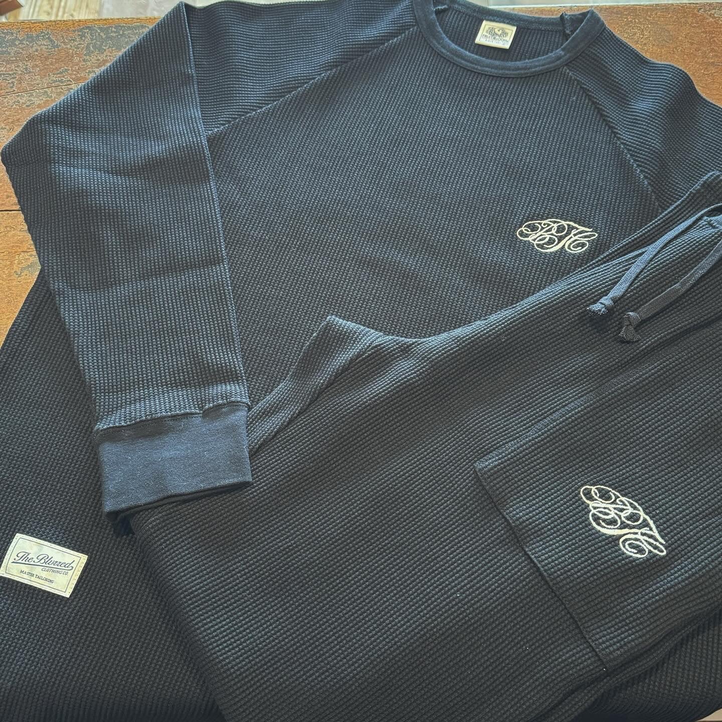 Tops – BLURRED CLOTHING OFFICIAL
