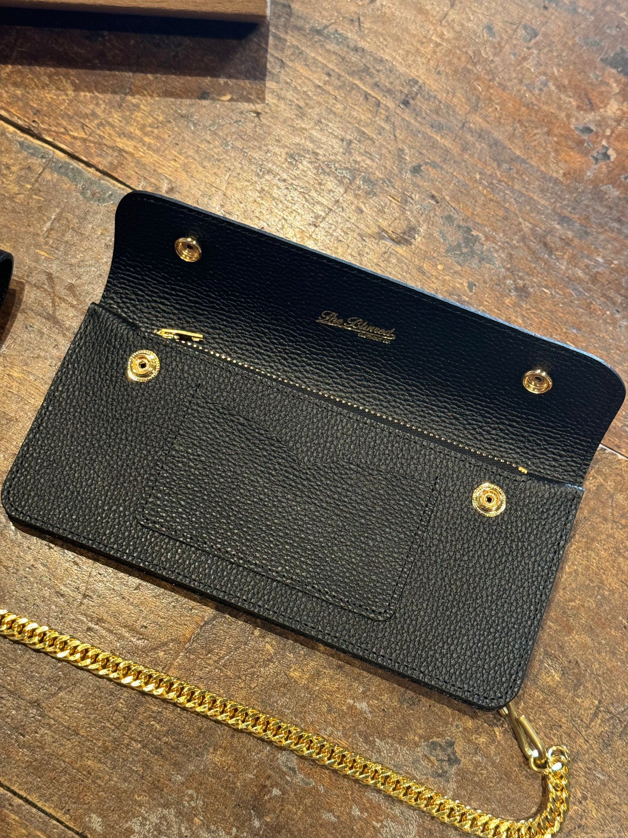 BLD155 TRUCKERS WALLET – BLURRED CLOTHING OFFICIAL BLD155 TRUCKERS WALLET – BLURRED CLOTHING OFFICIAL