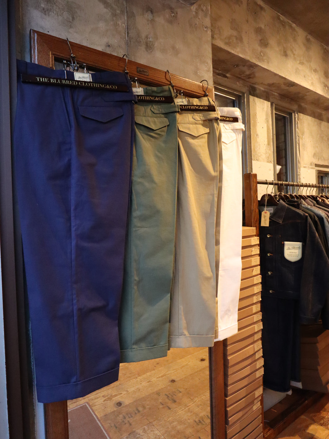 【予約商品】BLD177 BACK SATIN TROUSERS